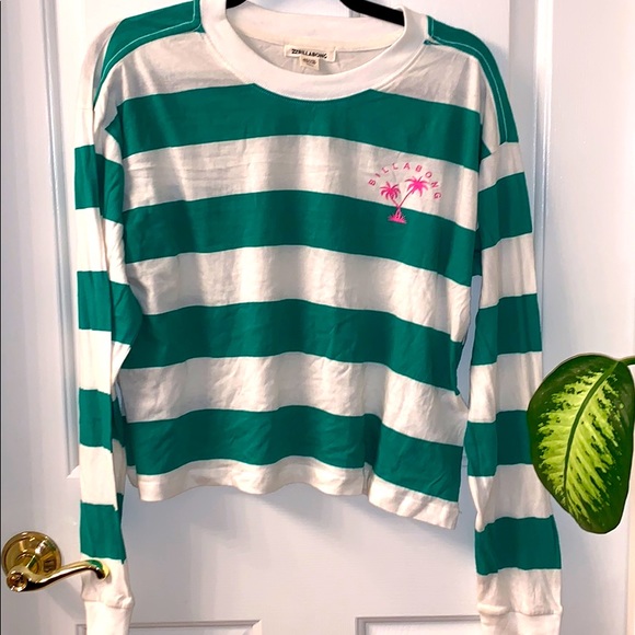 Billabong Tops - Billabong long sleeve